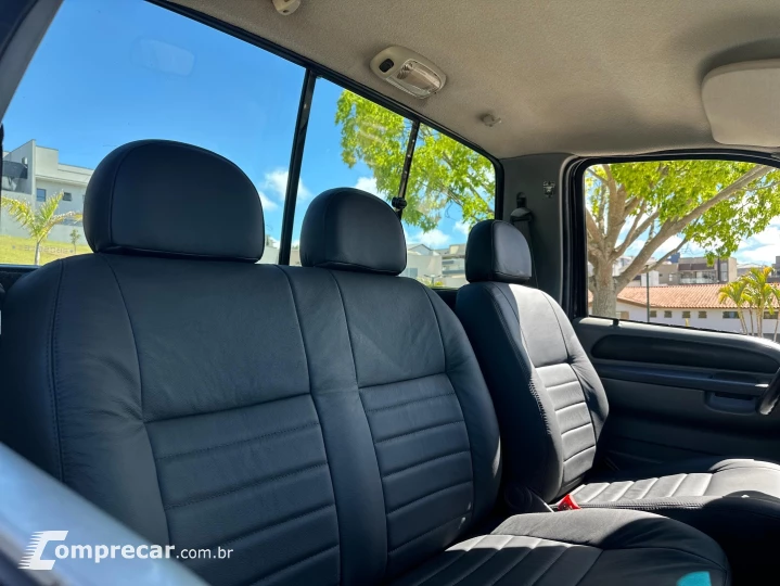 F-250 3.9 XLT 4X2 CS DIESEL 2P MANUAL