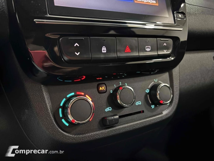 KWID 1.0 12V SCE FLEX OUTSIDER MANUAL