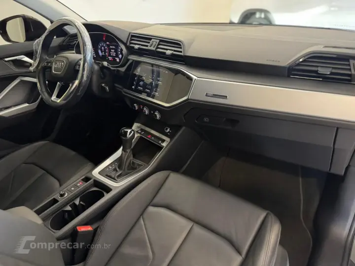 Q3 1.4 4P TFSI PRESTIGE S-TRONIC AUTOMÁTICO