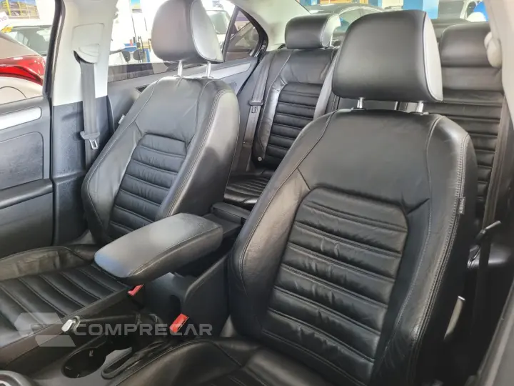 JETTA Highline 2.0 TSI 16V 4p Tiptronic