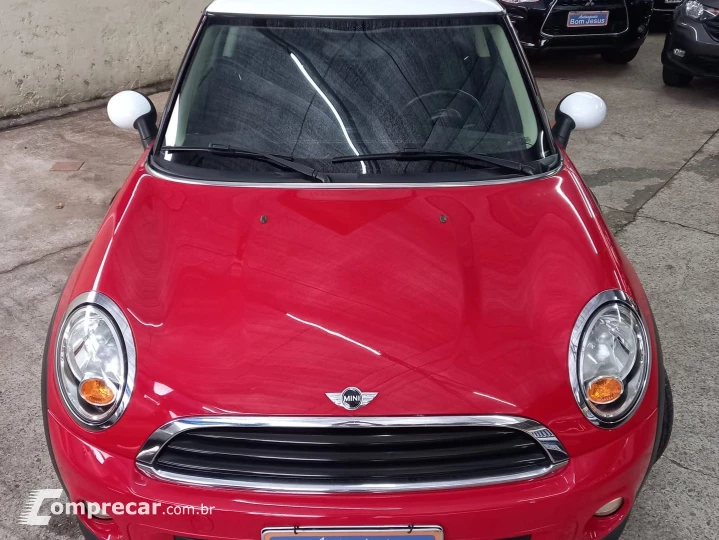 One 1.6 16V Gasolina 2P Automático