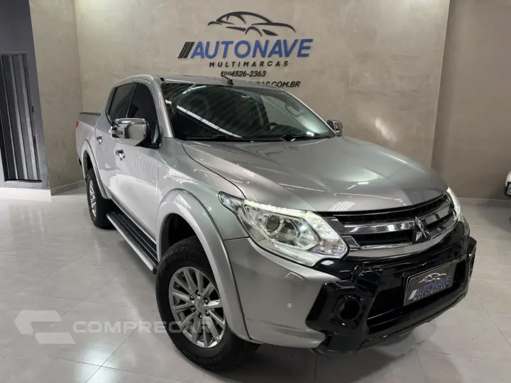 L 200 Triton 2.4 16V SPORT HPE 4X4 CABINE DUPLA TURBO DIESEL