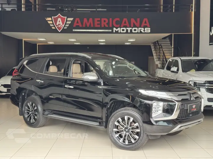 Pajero Sport 	2.4 16V 4P HPE-S AWD TURBO DIESEL AUTOMÁTICO
