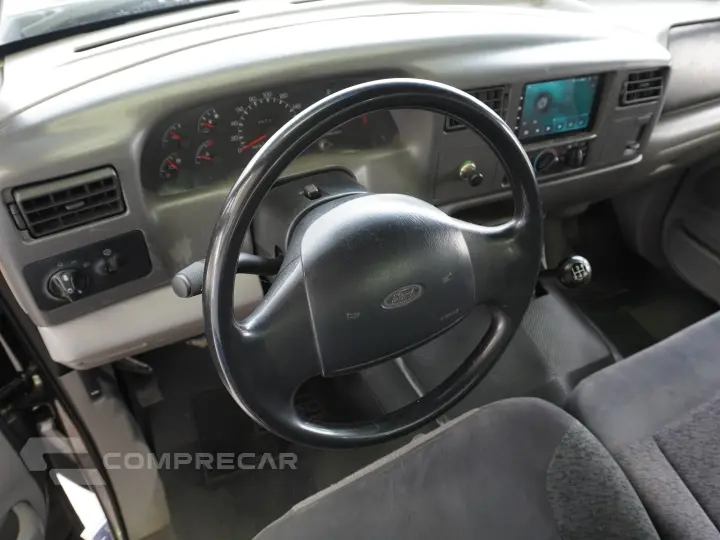 F-250 4.2 XLT 4X2 CS TURBO DIESEL 2P MANUAL
