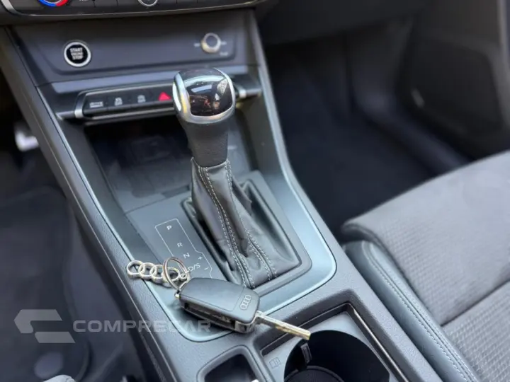 Q3 2.0 40 TFSI GASOLINA SPORTBACK PERFORMANCE BLACK QUATTRO