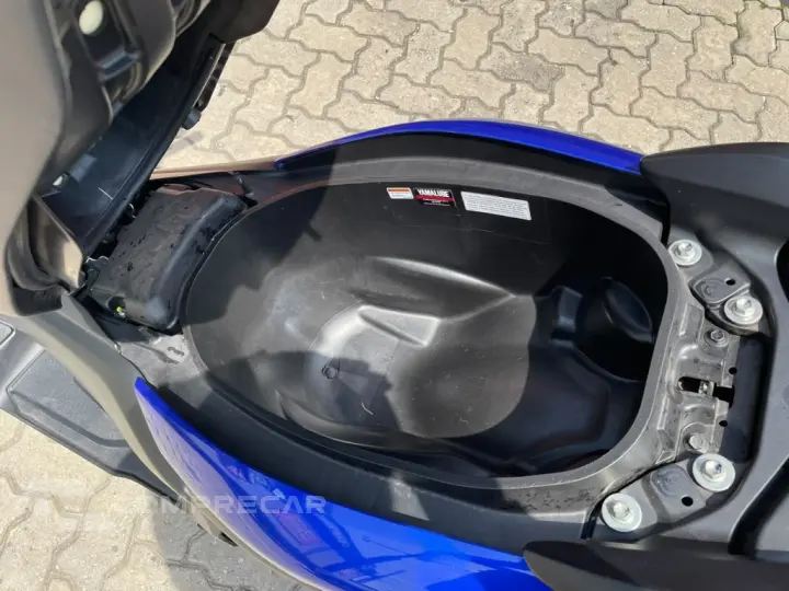 NMAX CONNECTED 160 ABS