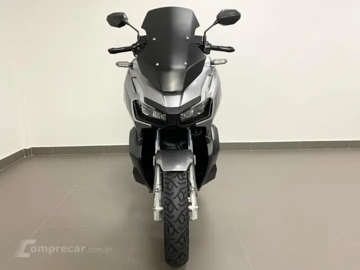 HONDA ADV 150