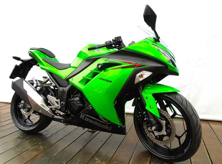 KAWASAKI NINJA 300 ABS