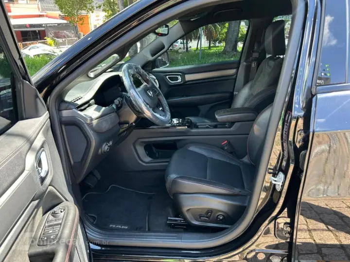 RAMPAGE R/T HURRIC. 4 2.0 TB CD 4X4 Aut.