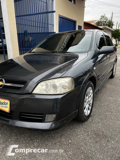 ASTRA 2.0 MPFI Advantage 8V