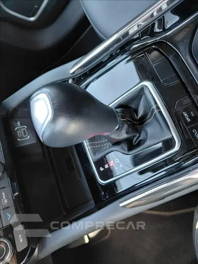 COMMANDER 1.3 T270 TURBO FLEX LIMITED AT6