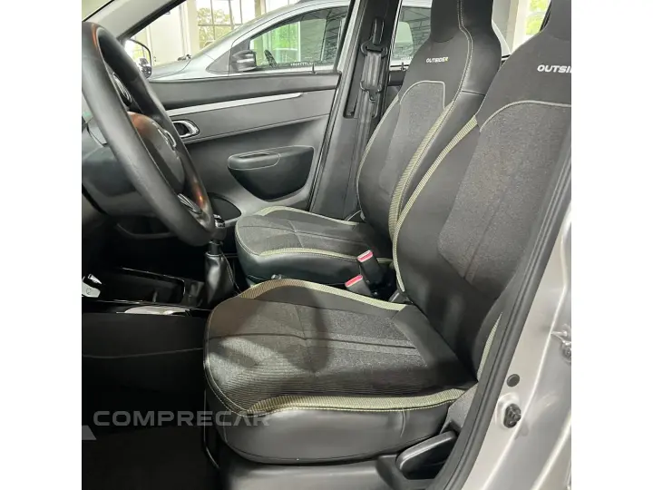 KWID 1.0 12V SCE FLEX OUTSIDER MANUAL