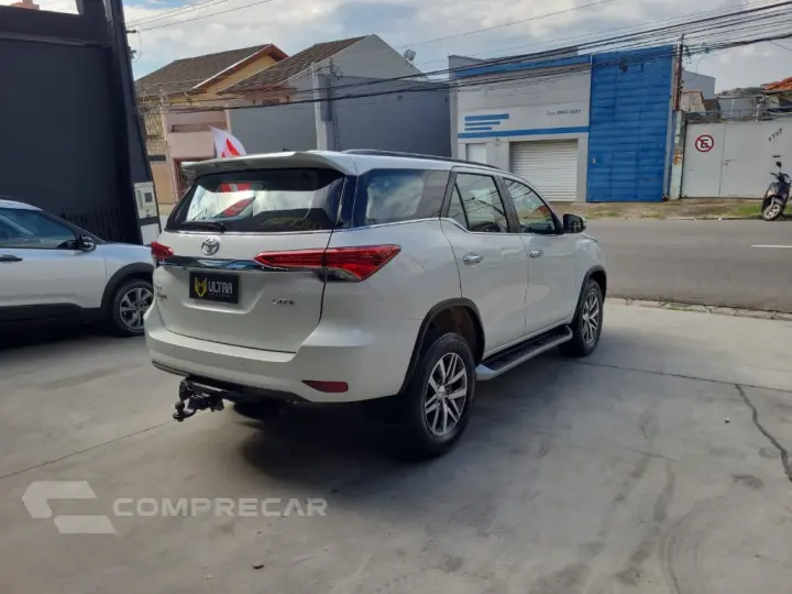 Hilux SW4 SRX 4x4 2.8 TDI 16V Dies. Aut.