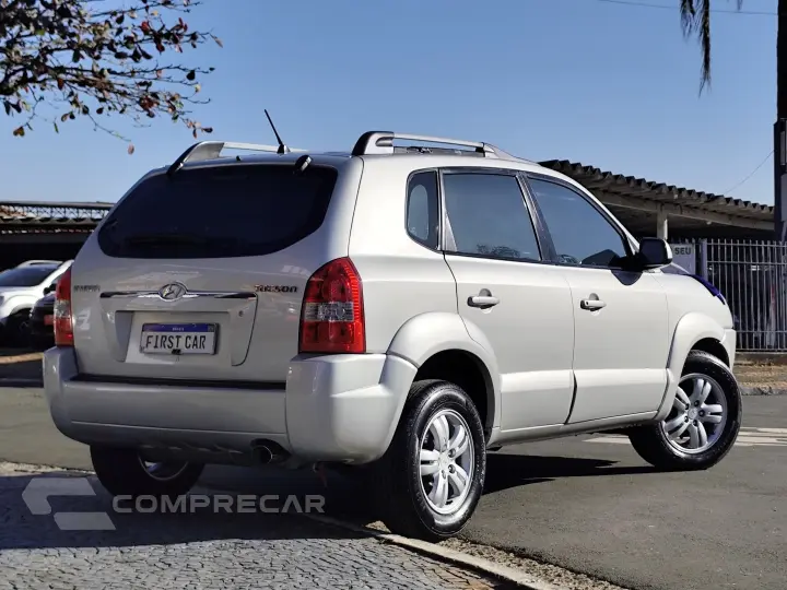 TUCSON 2.0 MPFI GLS 16V 143CV 2WD GASOLINA 4P AUTOMÁTICO