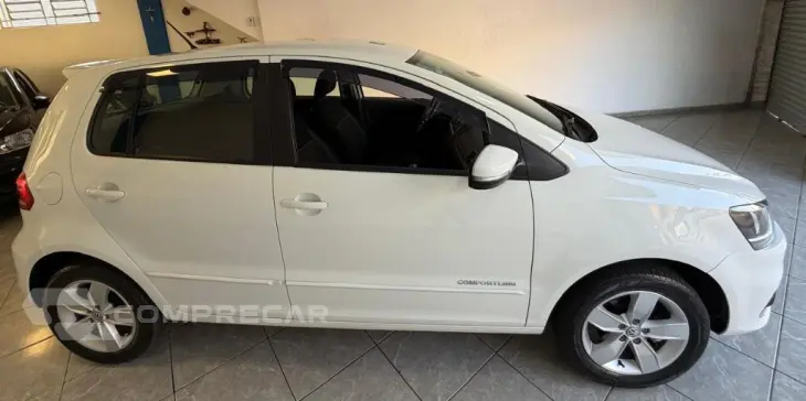 Fox Comfortline 1.6 Flex 8V 5p