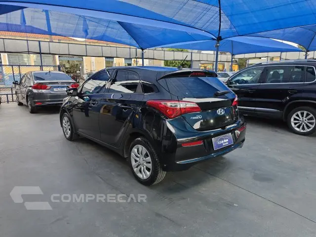HB20 - 1.6 COMFORT PLUS 16V 4P MANUAL