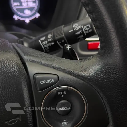 HR-V Touring 1.8 Flexone 16V 5p Aut.