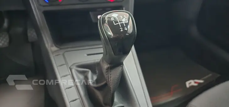 Polo Track 1.0 Flex 12V 5p