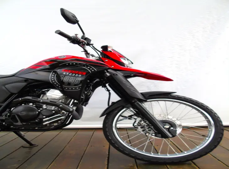 YAMAHA XTZ 250 LANDER