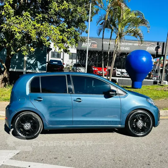 UP 1.0 TSI Move UP 12V