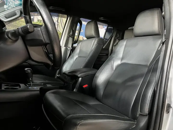 HILUX 2.8 SRX 4X4 CD 16V DIESEL 4P AUTOMÁTICO