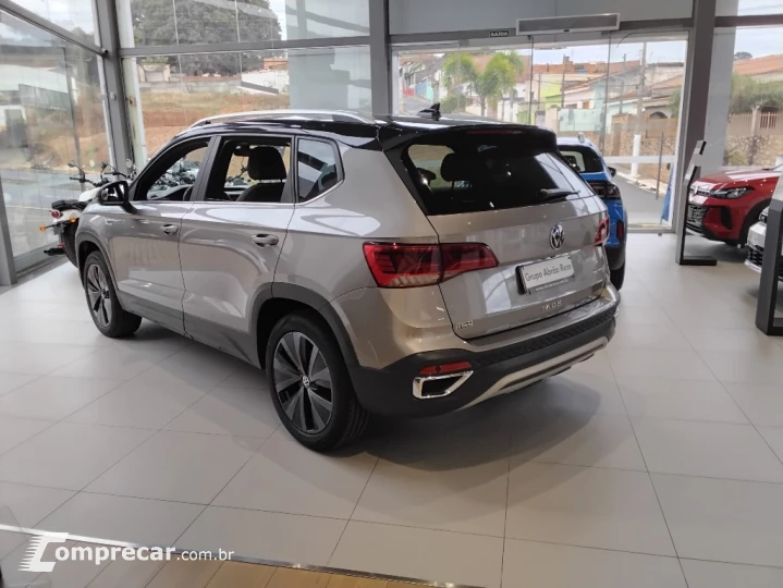TAOS 1.4 250 TSI TOTAL FLEX HIGHLINE AUTOMÁTICO