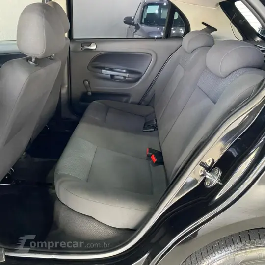 Gol (novo) 1.6 Mi Total Flex 8V 4p