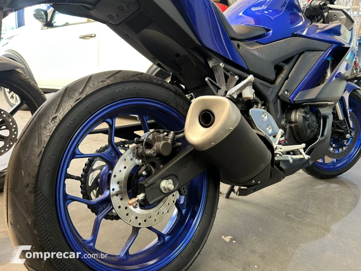 YZF R-3 321/ABS