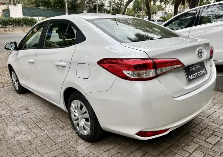 YARIS 1.5 16V Sedan XL Multidrive
