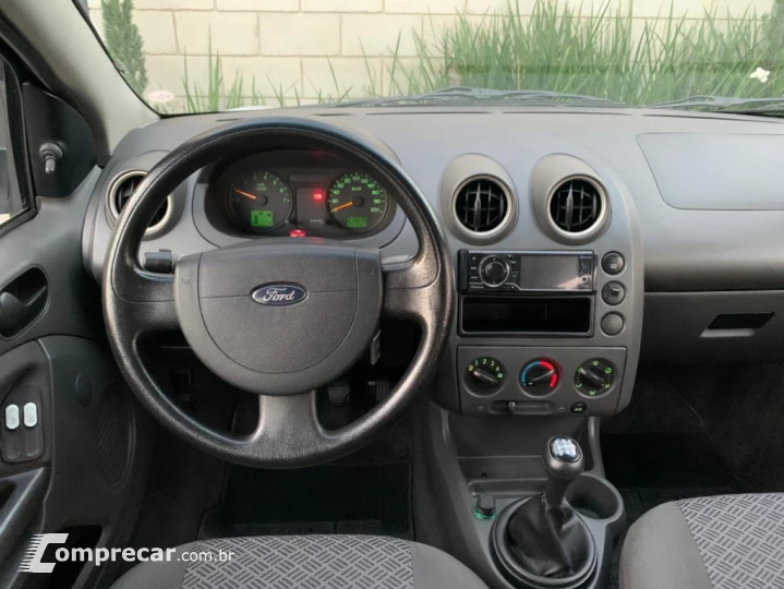 FIESTA 1.6 MPI SEDAN 8V FLEX 4P MANUAL
