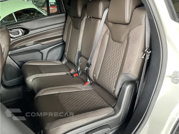 COMMANDER 1.3 T270 TURBO MHEV LIMITED AT6