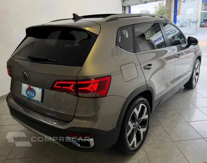TAOS Highline 1.4 250 TSI Flex Aut.
