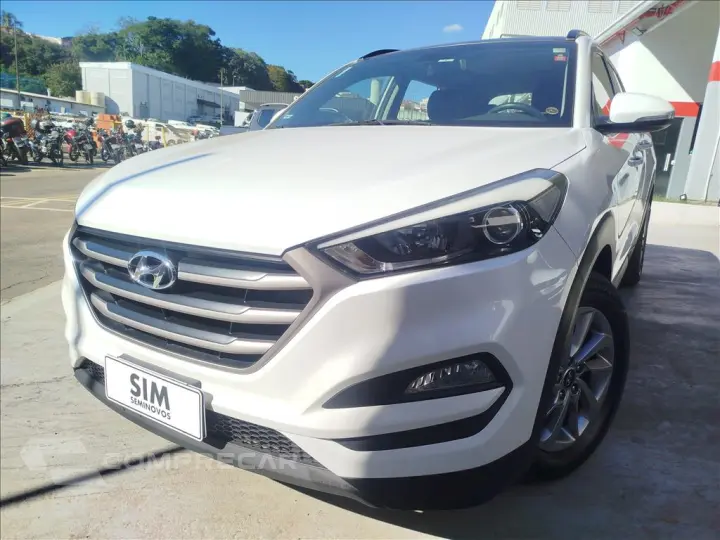 TUCSON 1.6 16V T-gdi GLS