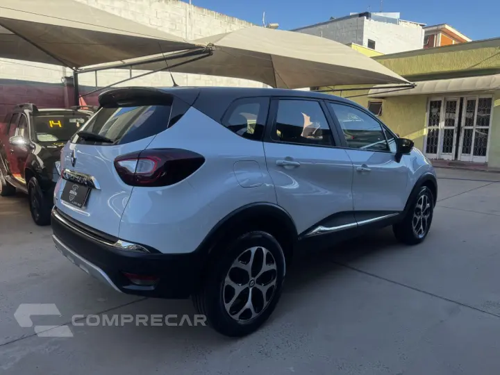 Captur 1.6 16V 4P FLEX SCE INTENSE X-TRONIC CVT