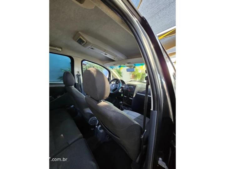 IDEA 1.8 MPI ELX 8V FLEX 4P MANUAL