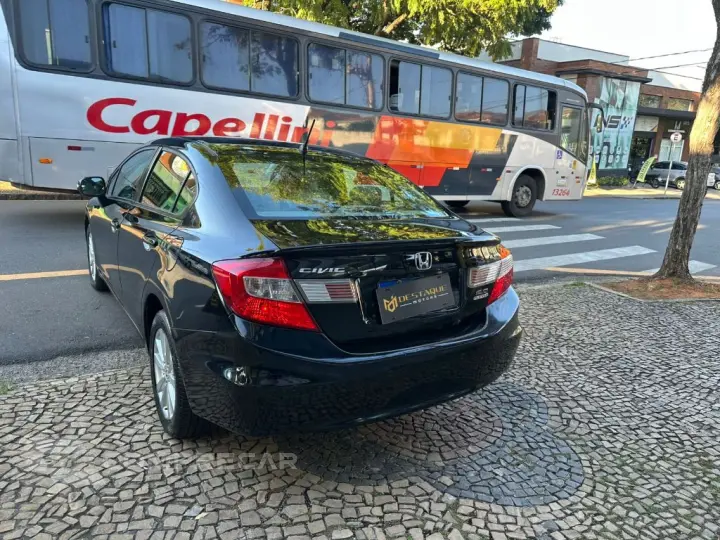 Civic Sedan LXR 2.0 Flexone 16V Aut. 4p
