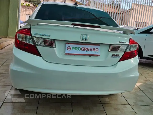 CIVIC - 2.0 LXR 16V 4P AUTOMÁTICO