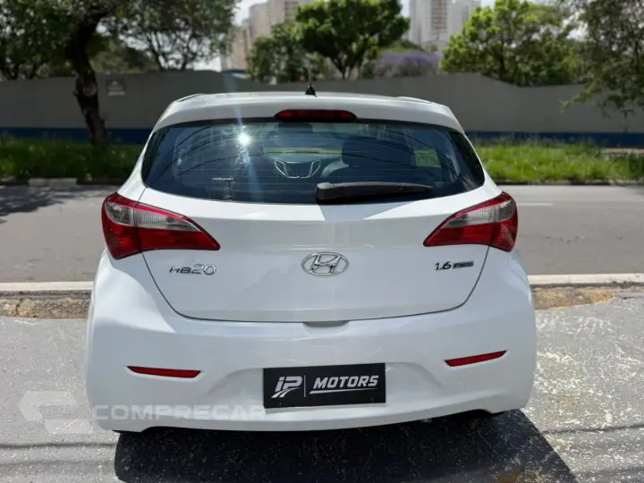 HB20 1.6 Comfort Plus 16V