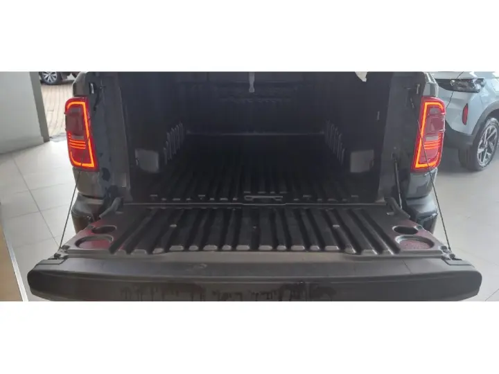 RAMPAGE 2.0 HURRICANE 4 TURBO GASOLINA LARAMIE 4X4 AUTOMÁTIC