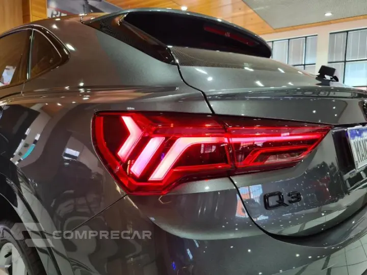 Q3 SPORTBACK TFSI PERFORMANCE QUATTRO