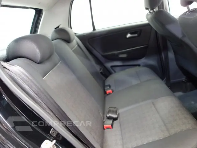 FOX - 1.6 MSI COMFORTLINE 8V 4P MANUAL