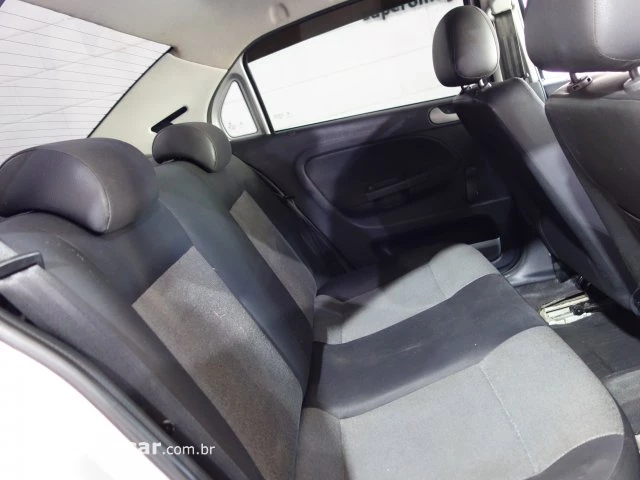 VOYAGE - 1.0 MI 8V 4P MANUAL