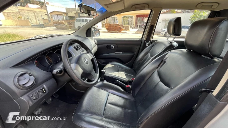 LIVINA 1.6 S 16V