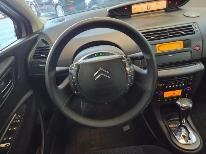 C4 PALLAS GLX 2.0/ 2.0 Flex Aut.