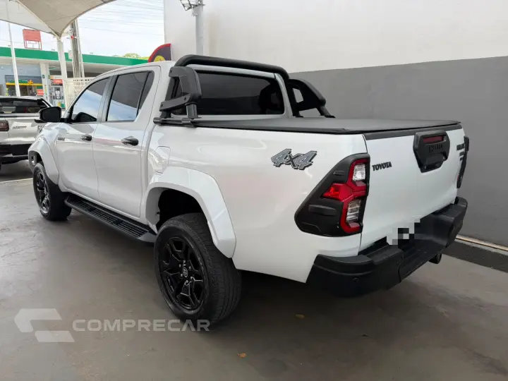 HILUX 2.8 D-4d Turbo CD SRX Plus 4X4