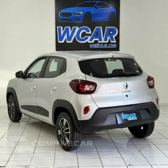 Kwid KWID Intense 1.0 Flex 12V 5p Mec.