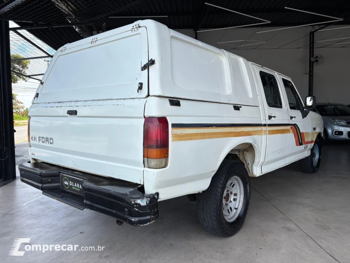 F-1000 4.9 I Tropical CD