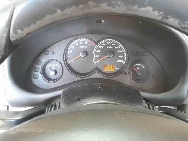 CORSA 1.0 MPFI Classic Sedan 8V