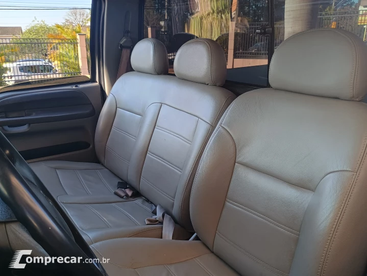 F-250 4.2 XLT 4X2 CS Turbo