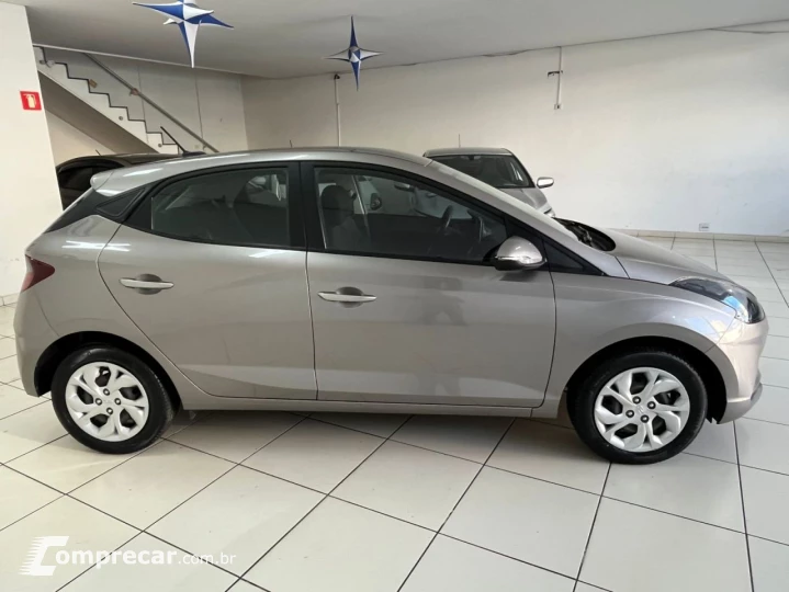 HB 20 Hatch 1.0 12V 4P FLEX VISION